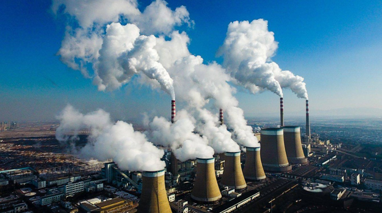 الاتحاد الأوروبي يتبنى آلية “تعديل الكربون” لوارداته الصناعية