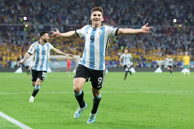 الأرجنتين تفوز على أستراليا وتتأهل إلى دور ربع النهائي
