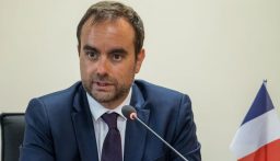 وزير الجيوش الفرنسي يؤكد مجددا: فرنسا لا تبيع أسلحة لإسرائيل
