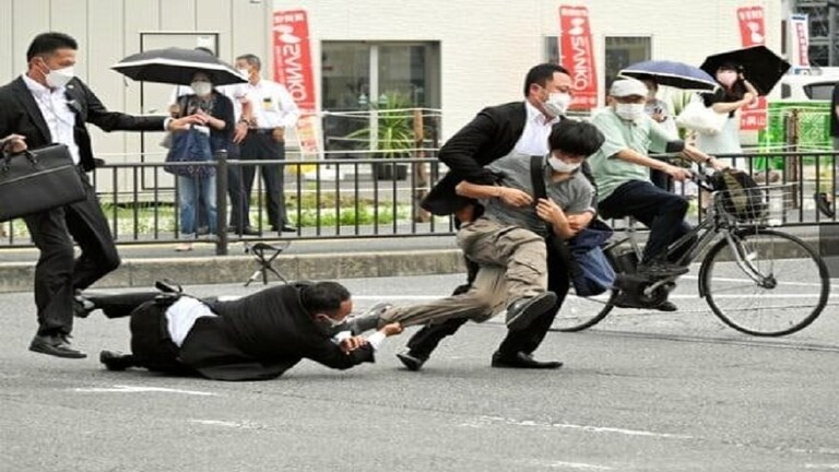 اليابان.. قاتل شينزو آبي سوي عقلياً