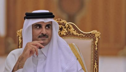 أمير قطر يبحث مع الرئيس الإيراني على هامش قمة الجزائر التطورات في قطاع غزة والأراضي الفلسطينية المحتلة