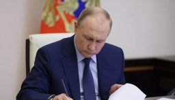 بوتين يقدم ترشيحاته لوزراء الحكومة الجديدة ورؤساء الأجهزة الأمنية لمجلس الاتحاد