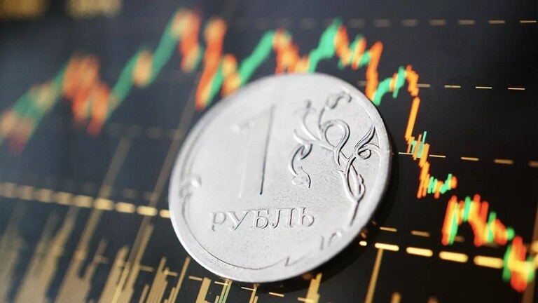 الاقتصاد الروسي ينجح في استيعاب العقوبات مسجلًا انكماشًا أقل من المتوقع