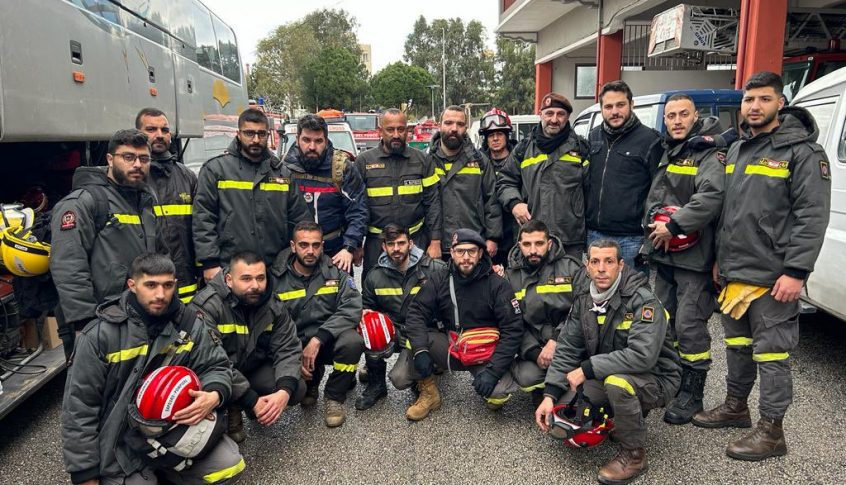 الدفاع المدني: فرق الإغاثة والإنقاذ الموفدة الى تركيا وسوريا باشرت العمل في موقع الزلزال