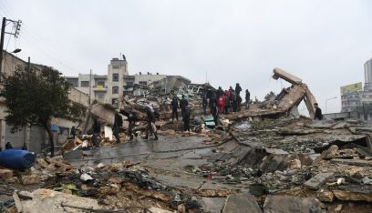 تركيا: عدد قتلى الزلزال تخطى 50 ألفا والهزات القوية مستمرة