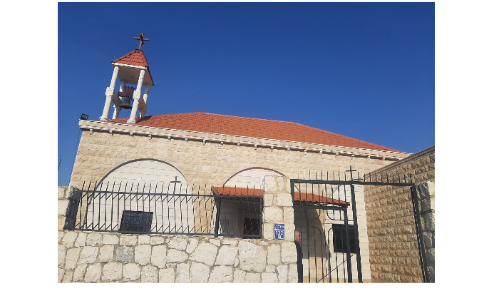 مجهولون سرقوا ادوات كنسية وصلبانا من كنيسة مار أنطونيوس البدواني في الهري