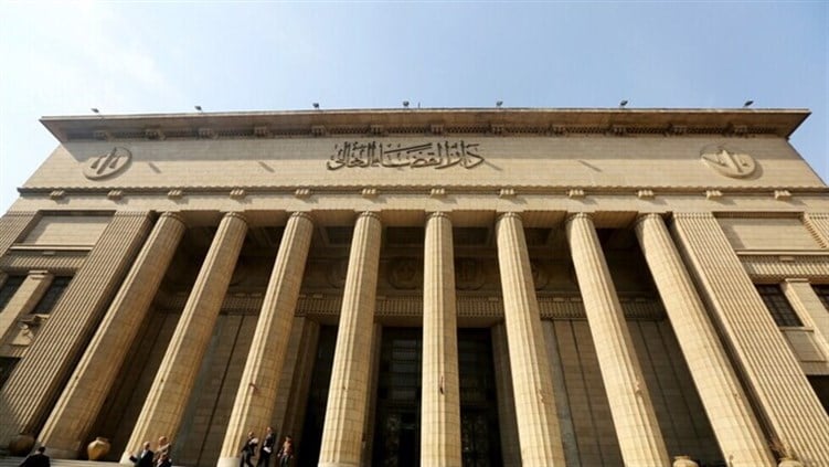 أولى جلسات محاكمة مسؤولين كبار بقضية فساد…في مصر