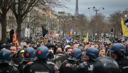 فرنسا.. النقابات العمالية تنظم جولة سابعة من الاحتجاجات