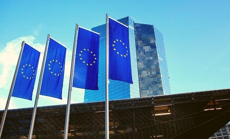 “بلومبيرغ”: ديون أوروبا الشرقية تصل إلى مستويات قياسية