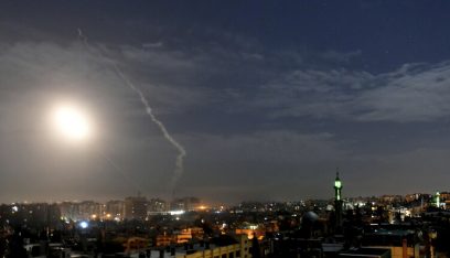 عدوان إسرائيلي يستهدف حمص.. وإصابة 5 عسكريين