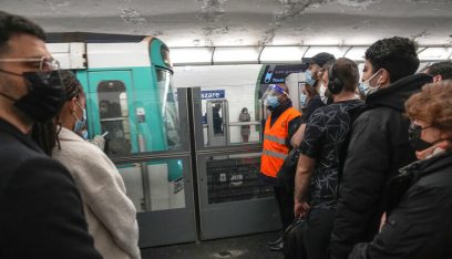 مقتل امرأة في مترو باريس بطريقة صادمة!