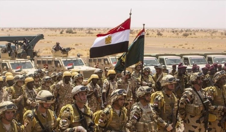 الجيش المصري يعلن إجلاء بعض قواته من السودان
