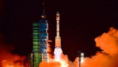 رقم قياسي صيني مع إطلاق مركبة الفضاء المأهولة “شنتشو-16”