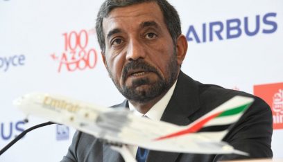 طيران الإمارات تسجل أرباحًا سنوية قياسية