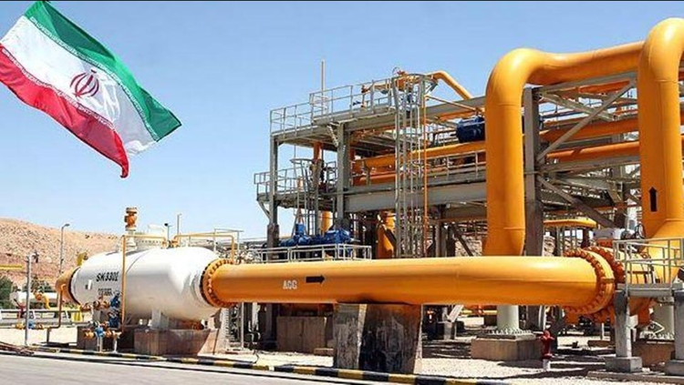 وزير النفط الإيراني يعلن تمديد عقدي توريد الغاز للعراق لـ 5 سنوات
