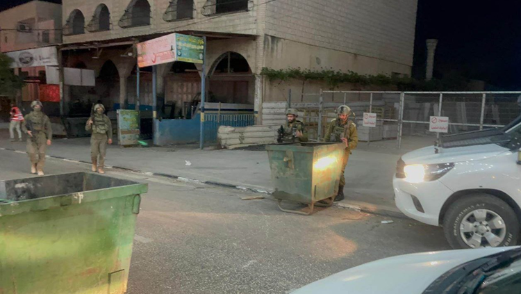 إصابة جنديين اسرائيليين بعد عملية دهس في حوارة جنوبي نابلس
