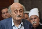 جنبلاط من عاليه: نعمل مع برّي والسيد نصرالله والمخلصين في البلد لتجنّب توسّع الحرب