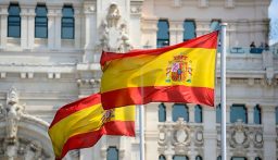رئيس وزراء إسبانيا يعلن الأربعاء موعد اعتراف بلاده بالدولة الفلسطينية