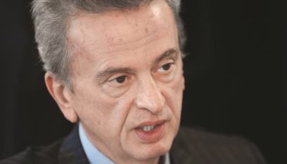 هل “يستدرج” توقيف رياض سلامة الانكشاف السياسي؟