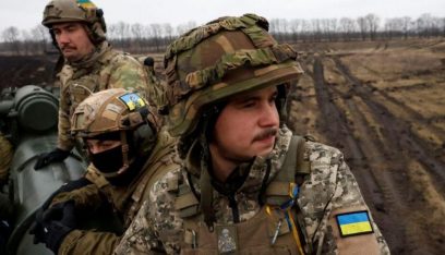 “سكاي نيوز” عن قائد الجيش الأوكراني: جنودنا على الجبهات يقاتلون بأسلحة “قليلة أو حتى معدومة”