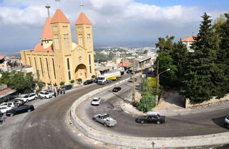 حركة المرور كثيفة على اوتوستراد الرئيس لحود حتى الصياد و ناشطة باتجاه الجمهور الكحالة عاليه