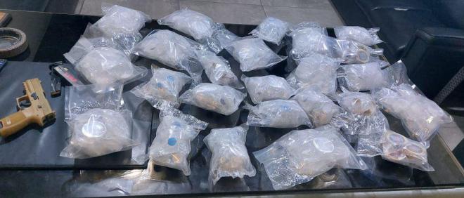 وقع في قبضة عناصر حاجز ضهر البيدر…وهذا ما ضبط بحوزته!