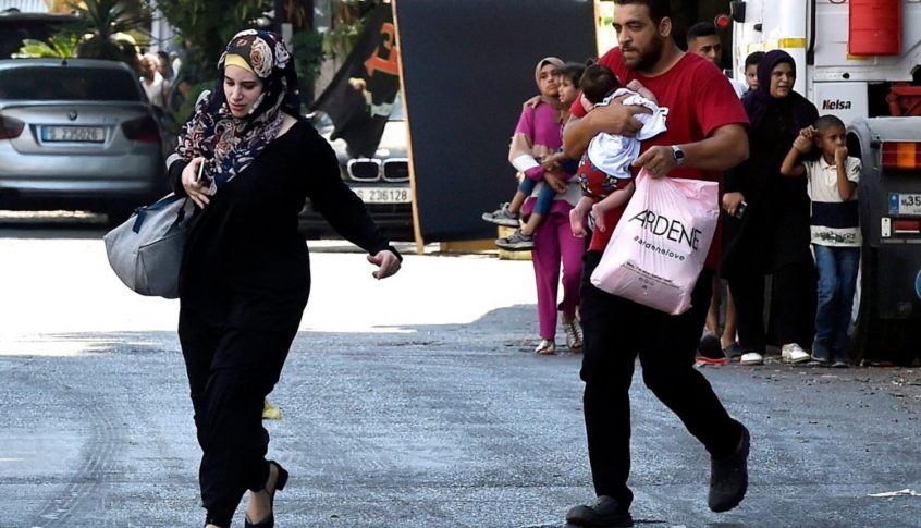 هل يحتمل الوضع الداخلي تفجير امني في المخيمات؟