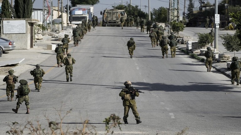 جيش العدو الإسرائيلي ينسحب من طولكرم ومخيم نور شمس في الضفة الغربية