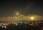 قنابل ضوئية ليلا فوق قرى القطاعين الغربي والاوسط