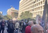 اعتصام لعدد من المودعين امام مصرف لبنان
