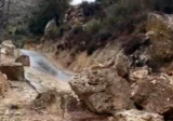 انهيار صخري يقطع طريقاً في كرم المهر ـ الضنية