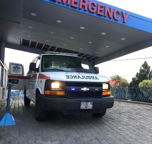 جريح جراء حادث صدم على طريق عام الثكنة-صور
