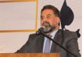 بتوجيه من الحلبي المدير العام للتربية اتصل بالأب نصر ومحفوض لمتابعة الحوار بين الجانبين