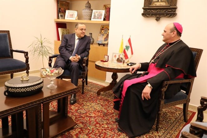 اللواء البيسري التقى السفير البابوي في لبنان بمقر السفارة البابوية