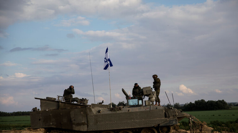اللواء الرابع في جيش العدو الإسرائيلي يغادر قطاع غزة
