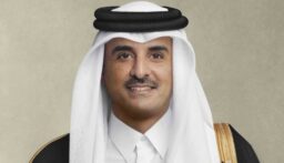 أمير قطر يغادر بغداد بعد ترؤسه وفد دولة قطر المشارك في القمة العربية الرابعة والثلاثين