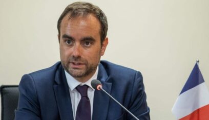 وزير الجيوش الفرنسي يزور قوات اليونيفيل في جنوب لبنان: هذه المهمة يمكن أن تصبح خطيرة جدا