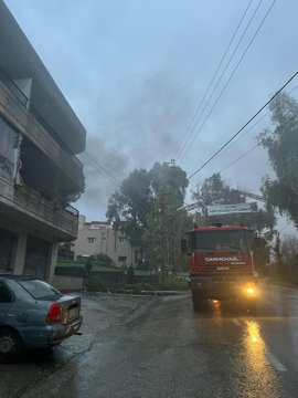 إخماد حريق داخل شقة في رميش(بالصور)