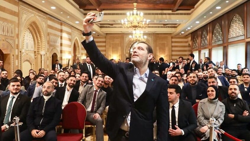 الحريري عاد من حيث أتى.. “الفيتو” أقوى من إرادة شارعه