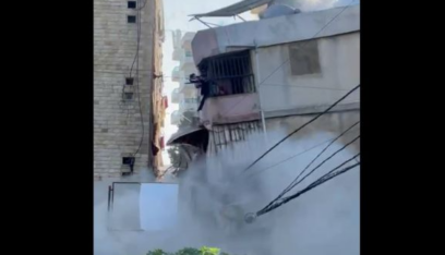 بالفيديو:  انهيار مبنى في صحراء الشويفات ولا اصابات