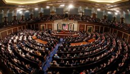 مجلس النواب الأميركي يصوت لصالح تجنب إغلاق المؤسسات الحكومية الفدرالية