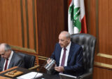 بري يصر على حوار يترأسه بنفسه