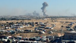 12شهيدا في قصف الاحتلال المتواصل على مدينة رفح