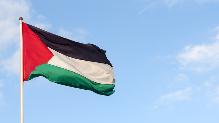 وكالة الأنباء الفلسطينية (وفا): رئيس الوزراء الفلسطيني محمد مصطفى يُشكّل حكومة جديدة