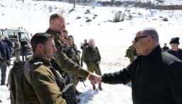 وسائل إعلام إسرائيلية: جنود من النخبة رفضوا استقبال نتنياهو