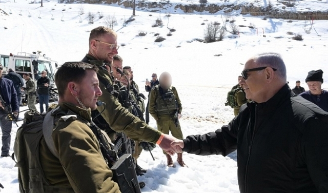 وسائل إعلام إسرائيلية: جنود من النخبة رفضوا استقبال نتنياهو
