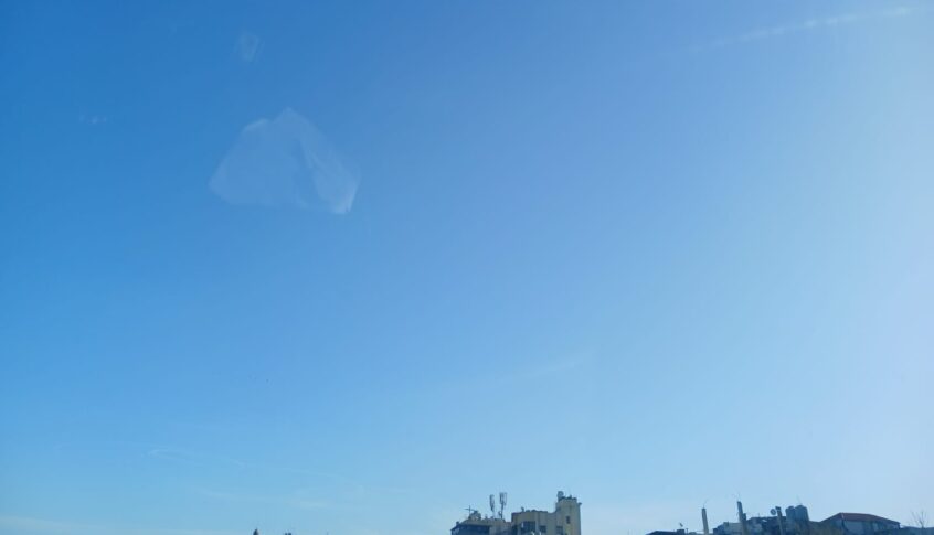 تحليق للطيران المعادي في اجواء المتن