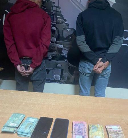 نفذّا عمليات سرقة كابلات كهربائية عن الشبكة العامة في مناطق النبطية.. فوقعا بقبضة قوى الامن