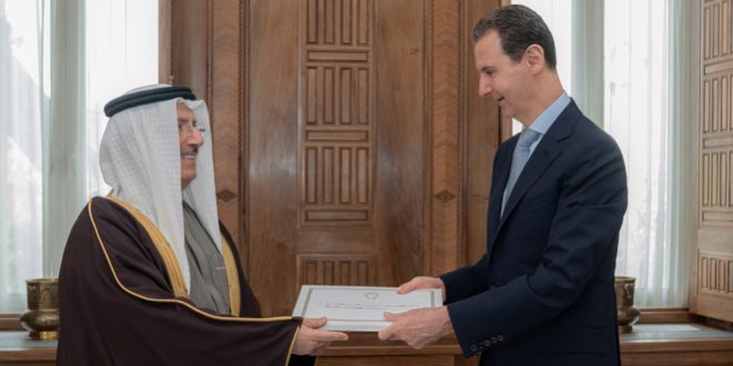 الأسد تسلم دعوة من ملك البحرين للمشاركة في القمة العربية المقبلة