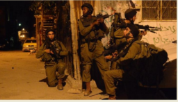 قوات الاحتلال اقتحمت طولكرم واعتقلت فلسطينيَين